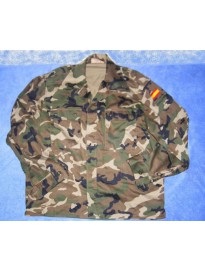 uniforme boscoso ejercito de tierra