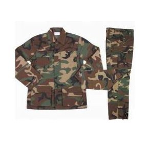 UNIFORME WOODLAND Xl